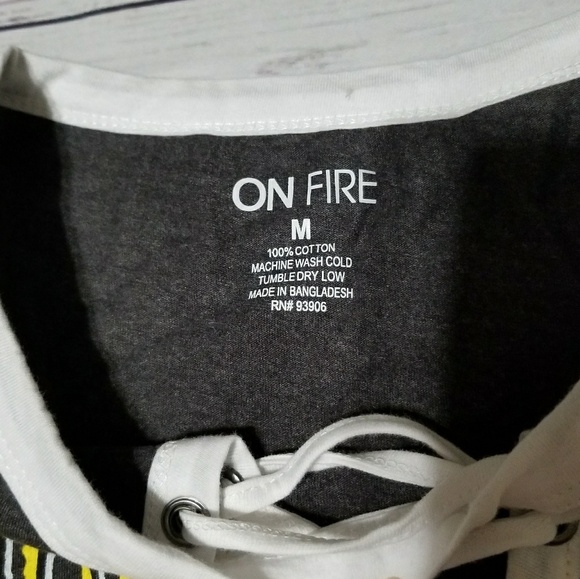 Eagle's World Tour 87 Crisscross Top - Picture 4 of 8